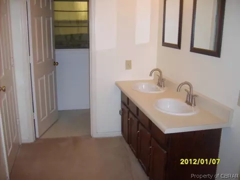 6807 Ark Rd, Gloucester, VA 23061 photo 6