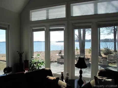 676 Yankee Point Rd, Lancaster, VA 22503 photo 11