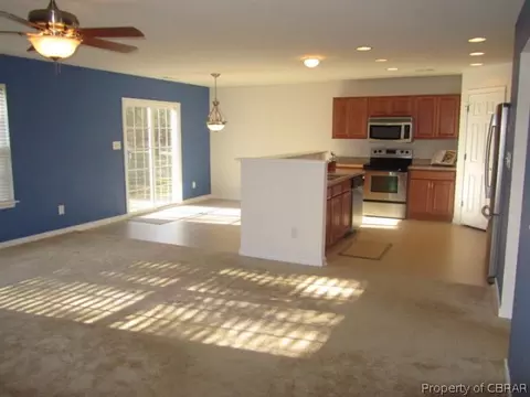 7281 Jeanne Dr, Gloucester, VA 23061 photo 8