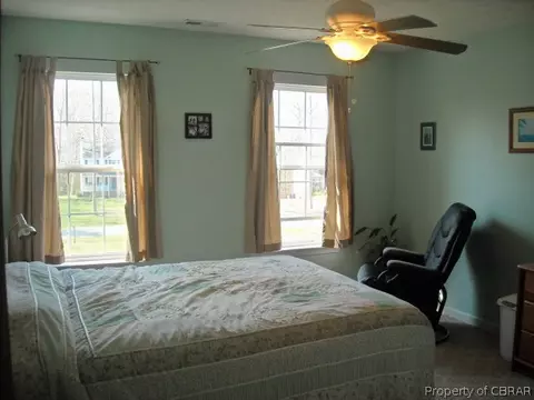 8090 Founders Mill Way, Gloucester, VA 23061 photo 17