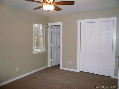 6584 Pine Haven Cir, Gloucester, VA 23061 photo 8