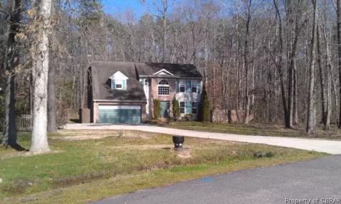 6517 Fairbrook Ct, Gloucester, VA 23061 photo 1