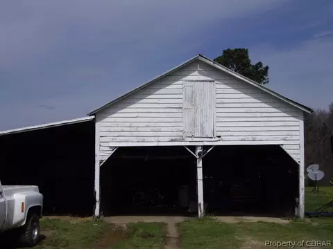 2377 General Puller Hwy, Saluda, VA 23149 photo 7