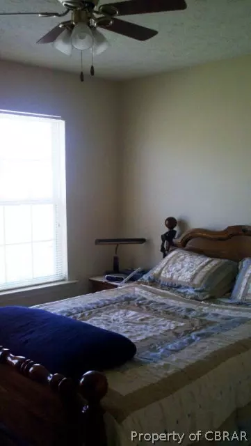 8308 Hamilton Dr, Gloucester, VA 23061 photo 9