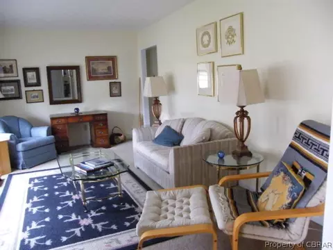 7745 Colin Ct, Gloucester Point, VA 23062 photo 2