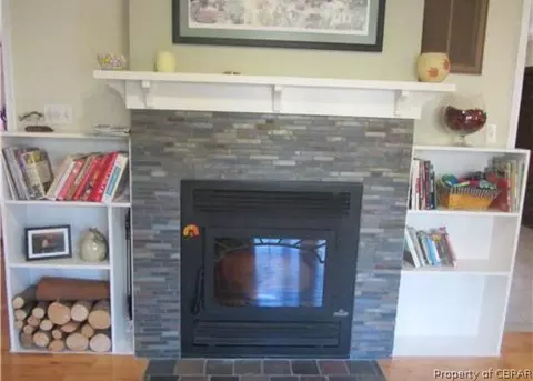 5840 Forrests Edge Ln, Gloucester, VA 23061 photo 3