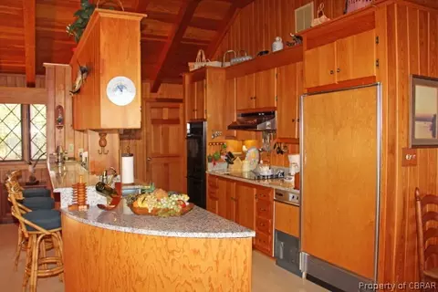 261 Amber Rd, Weems, VA 22576 photo 7