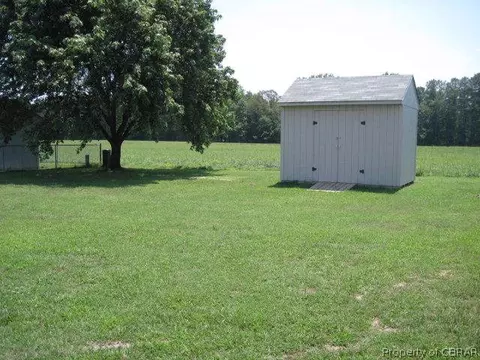 6929 Ark Rd, Gloucester, VA 23061 photo 5