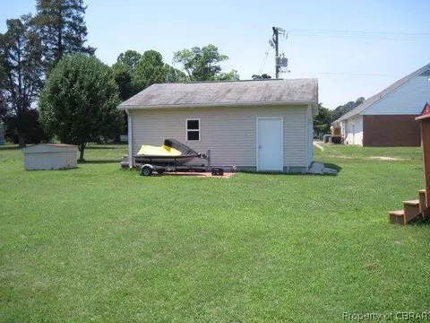 6929 Ark Rd, Gloucester, VA 23061 photo 4