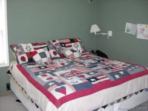 9448 Marlfield Rd, Gloucester, VA 23061 photo 3