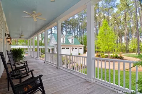 100 Gordon Dr, Weems, VA 22576 photo 25