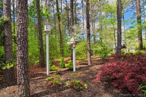 100 Gordon Dr, Weems, VA 22576 photo 24
