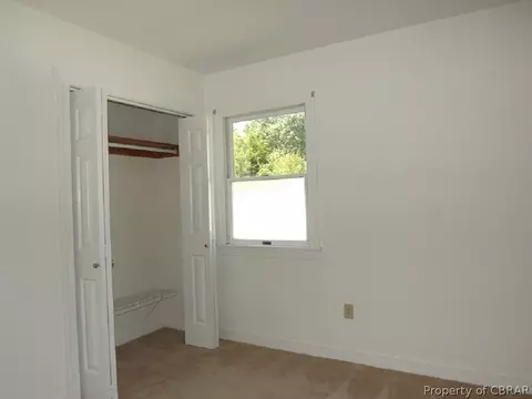 6147 Virginia Dr, Gloucester, VA 23061 photo 12