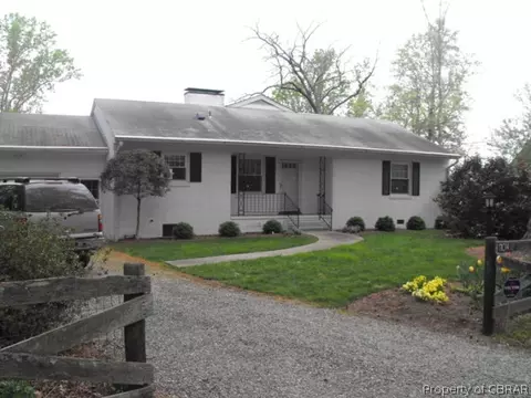 11014 Piankatank Dr, Dutton, VA 23050 photo 1