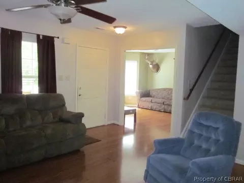 8474 Kitchener Dr, Gloucester, VA 23061 photo 13