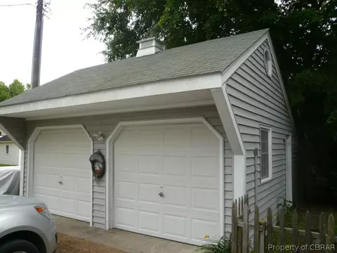 8140 River View Dr, Gloucester, VA 23061 photo 3