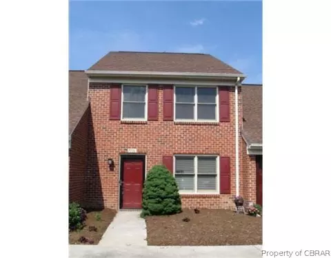 7734 The Points Pl, Hayes, VA 23072 photo 1