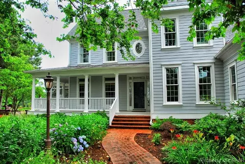 346 Old Point Rd, White Stone, VA 22578 photo 3