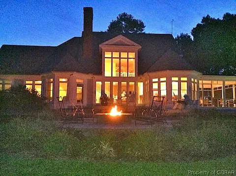 346 Old Point Rd, White Stone, VA 22578 photo 9