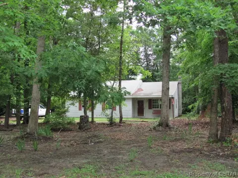 8225 Sheffield Dr, Gloucester, VA 23061 photo 10