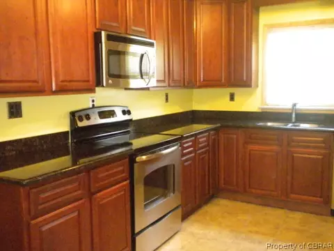 36 Tallwood Dr, Hampton, VA 23666 photo 5