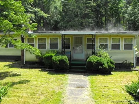 6214 Cypress Trl, Gloucester, VA 23061 photo 5