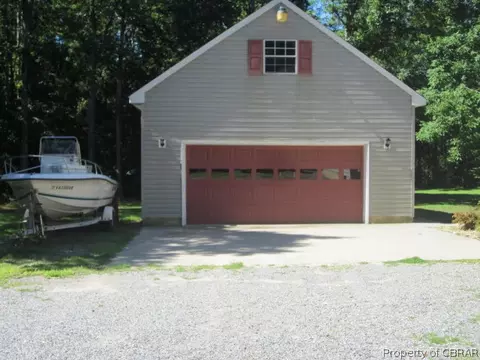 7930 Filly Run Rd, Gloucester, VA 23061 photo 3