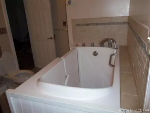 7321 Edgehill St, Gloucester, VA 23061 photo 11