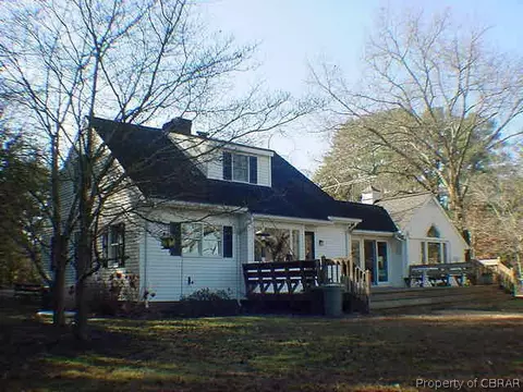 8034 Cloister Dr, Gloucester, VA 23061 photo 9
