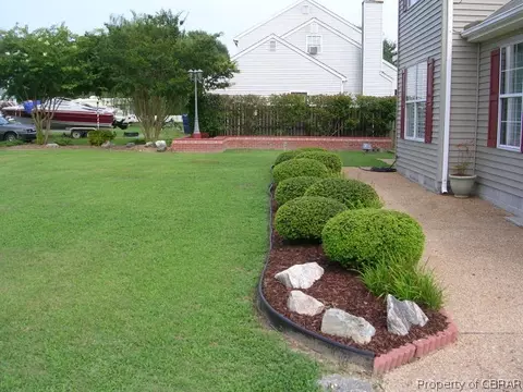 6776 Magnolia Dr, Gloucester, VA 23061 photo 6