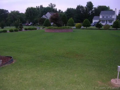 6776 Magnolia Dr, Gloucester, VA 23061 photo 22