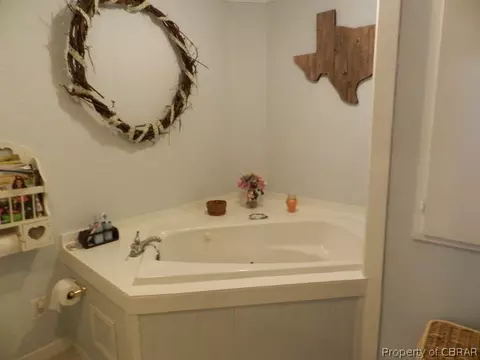 122 Buckley Hall Rd, Mathews, VA 23109 photo 9