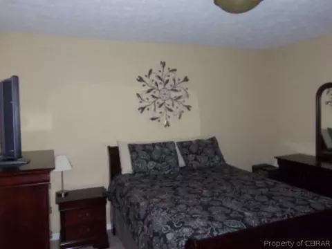 3560 Foxhaven Dr, Gloucester, VA 23061 photo 8