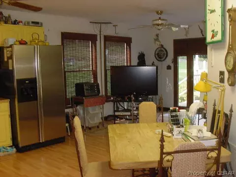 9087 Marlfield Rd, Gloucester, VA 23061 photo 4