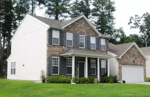 7258 Jeanne Dr, Gloucester, VA 23061 photo 2