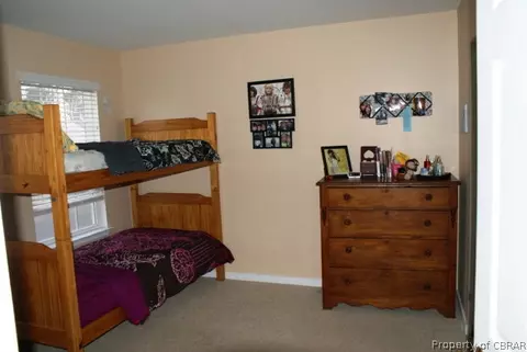 7258 Jeanne Dr, Gloucester, VA 23061 photo 15