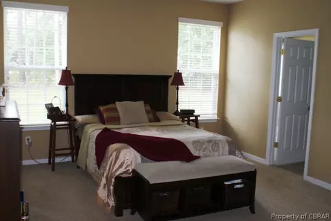 7258 Jeanne Dr, Gloucester, VA 23061 photo 13