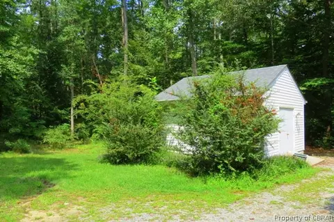 10558 Freewelcome Ln, Dutton, VA 23050 photo 15