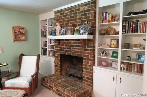 10558 Freewelcome Ln, Dutton, VA 23050 photo 4