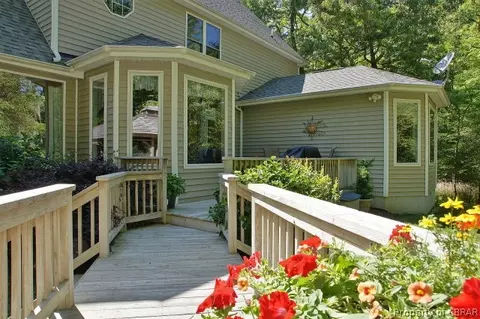 241 Witch Duck Ln, Heathsville, VA 22473 photo 3