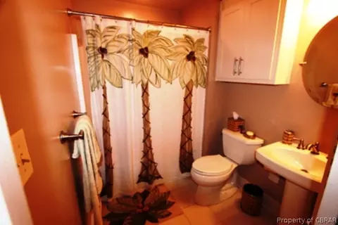 6907 Fields Landing Rd, Hayes, VA 23072 photo 16