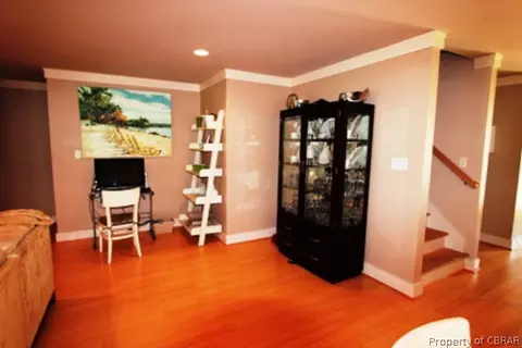 6907 Fields Landing Rd, Hayes, VA 23072 photo 9