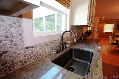 6907 Fields Landing Rd, Hayes, VA 23072 photo 6