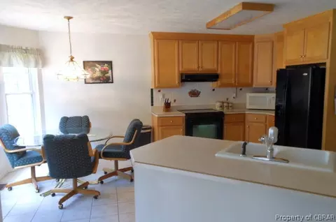 6541 Poplar Pond, Gloucester, VA 23061 photo 7