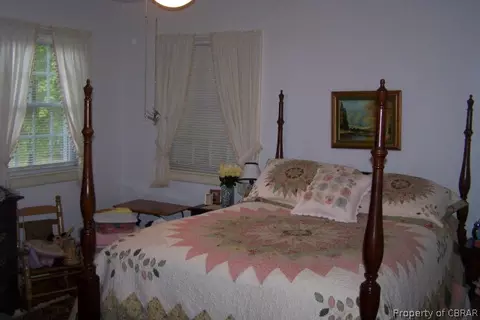 439 General Puller Hwy, Saluda, VA 23149 photo 7