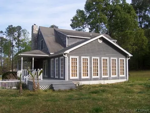 2710 Shell Rd, Gloucester, VA 23061 photo 3