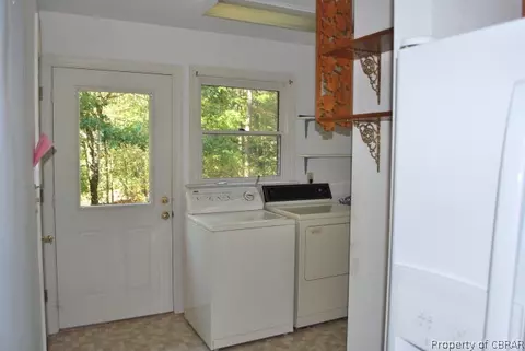 3171 Island Rd, Gloucester, VA 23061 photo 9
