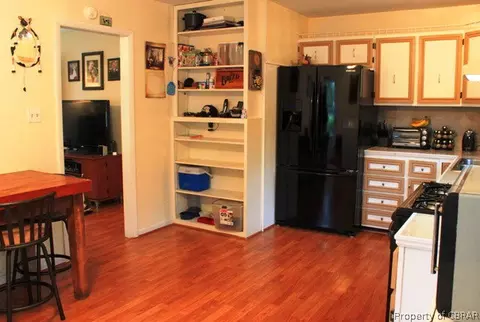 5464 Gum Fork Rd, Gloucester, VA 23061 photo 8