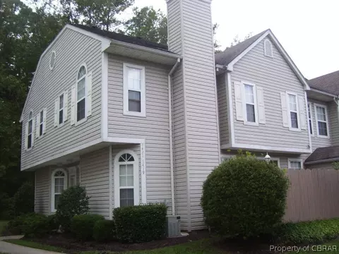 1421 Shortleaf Ln, Chesapeake, VA 23320 photo 2