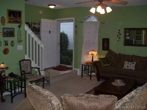 1421 Shortleaf Ln, Chesapeake, VA 23320 photo 3
